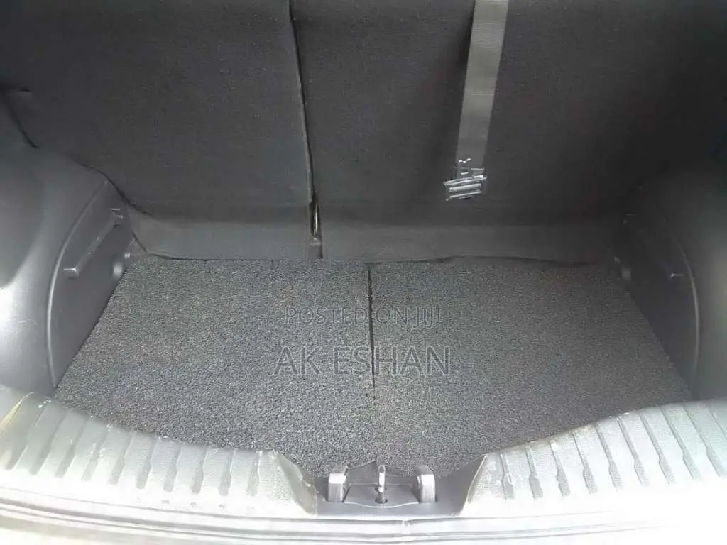 Micro Tivoli 2016 SUV (Used)