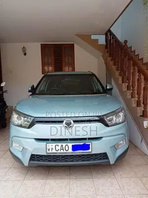 Micro Tivoli 2015 SUV (Used)