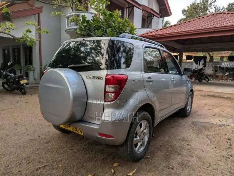 Daihatsu Terios 2008 SUV (Used)