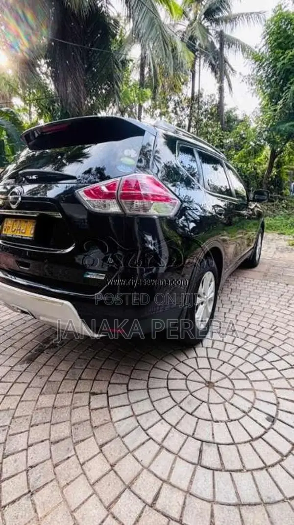 Nissan X-Trail 2015 SUV (Used)