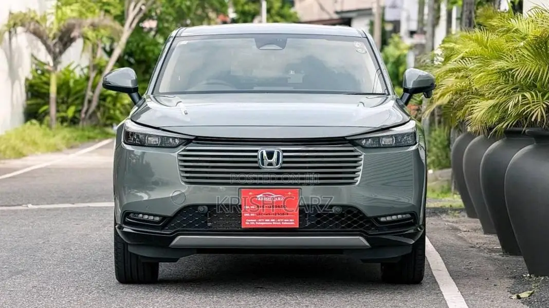 Honda Vezel Z HEV 2025 SUV Unregistered (Recondition)