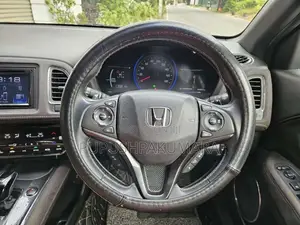 Honda Vezel 2018 SUV (Used)
