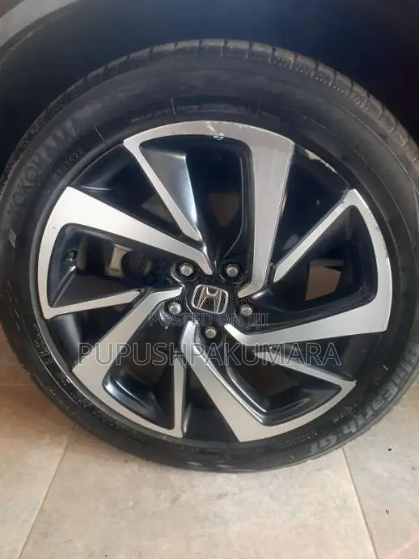 Honda Vezel 2018 SUV (Used)
