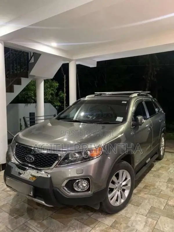 Kia Sorento 2011 SUV (Used)