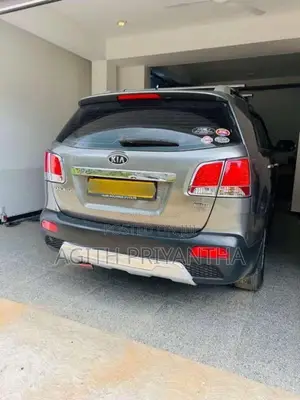 Kia Sorento 2011 SUV (Used)