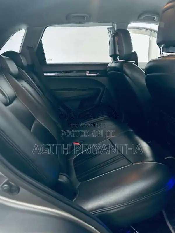 Kia Sorento 2011 SUV (Used)
