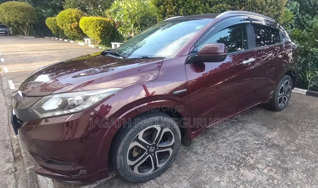 Honda Vezel 2014 SUV (Used)