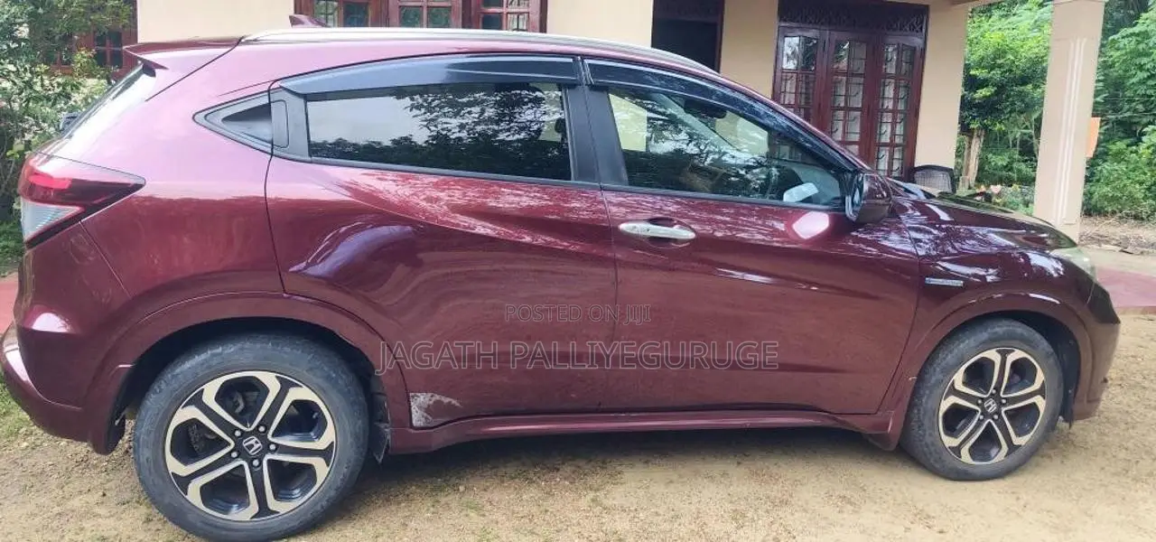 Honda Vezel 2014 SUV (Used)