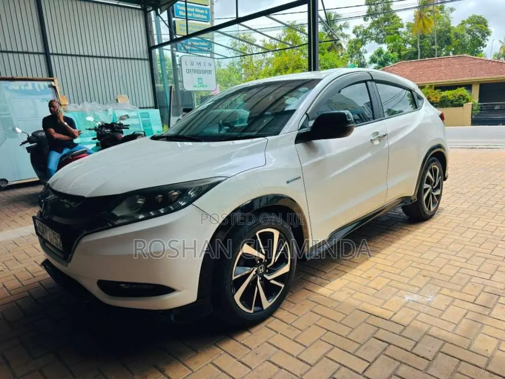 Honda Vezel 2017 SUV (Used)