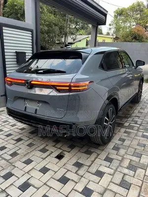 Honda Vezel Z Play Moon Roof 2026 SUV Brand New