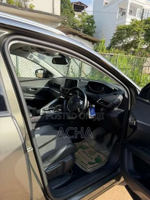 Peugeot 5008 2019 SUV (Used)