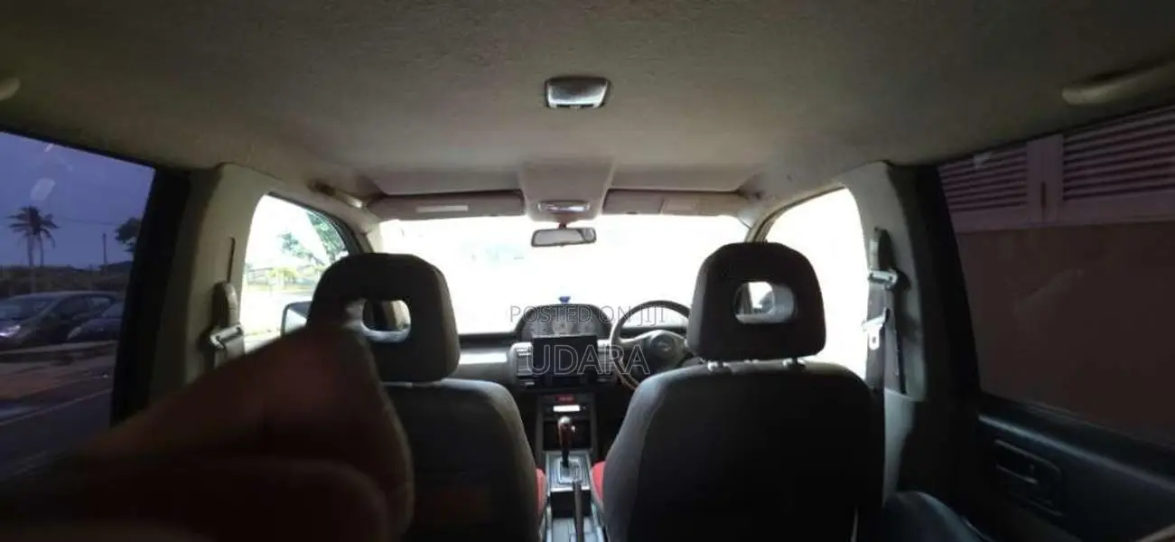 Nissan X-Trail T30 2004 SUV (Used)