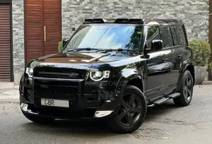 Land-Rover Defender P400e HSE X Dynamic 2025 SUV (Used)