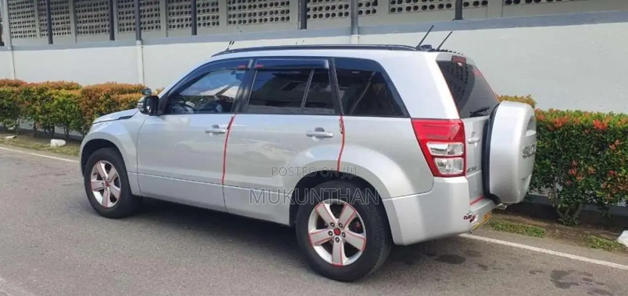 Suzuki Grand Vitara 2011 SUV (Used)