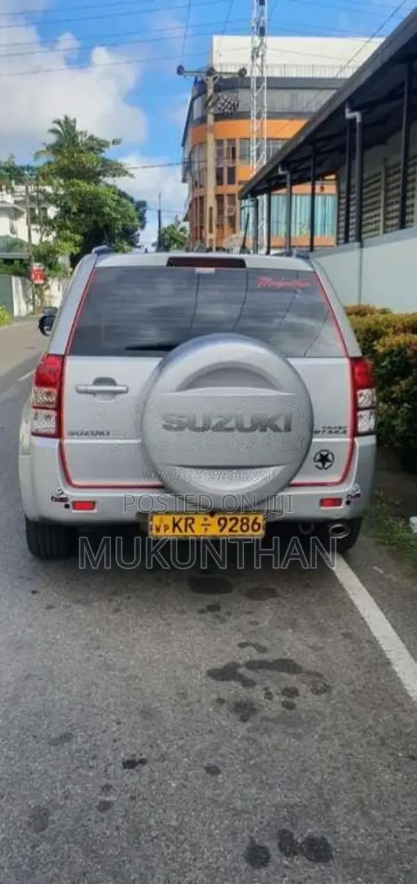 Suzuki Grand Vitara 2011 SUV (Used)