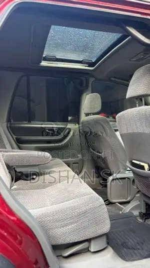 Honda CRV 1998 SUV (Used)