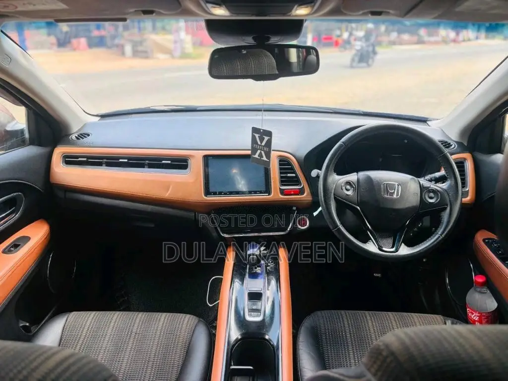 Honda VEZEL 2014 SUV (Used)