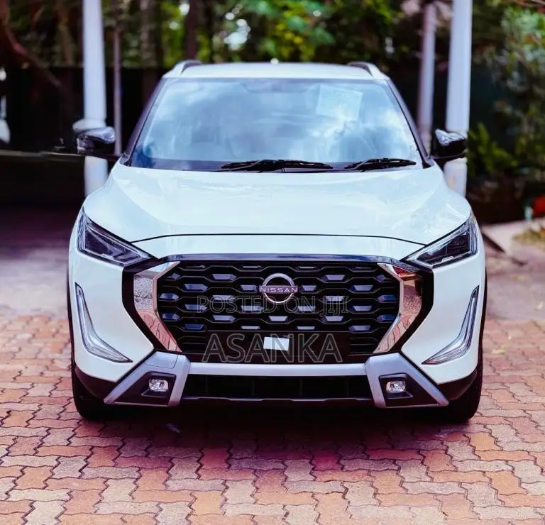 Nissan Magnite TEKNA EZ-SHIFT 2026 SUV Brand New