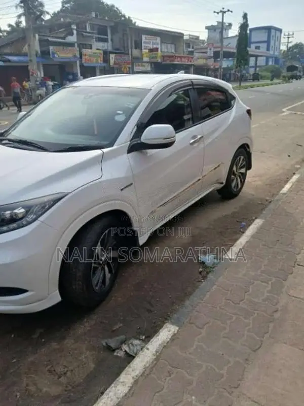 Honda Vezel 2014 SUV (Used)