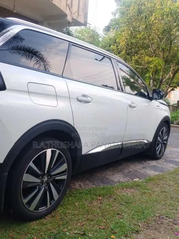 Peugeot 5008 2018 SUV (Used)