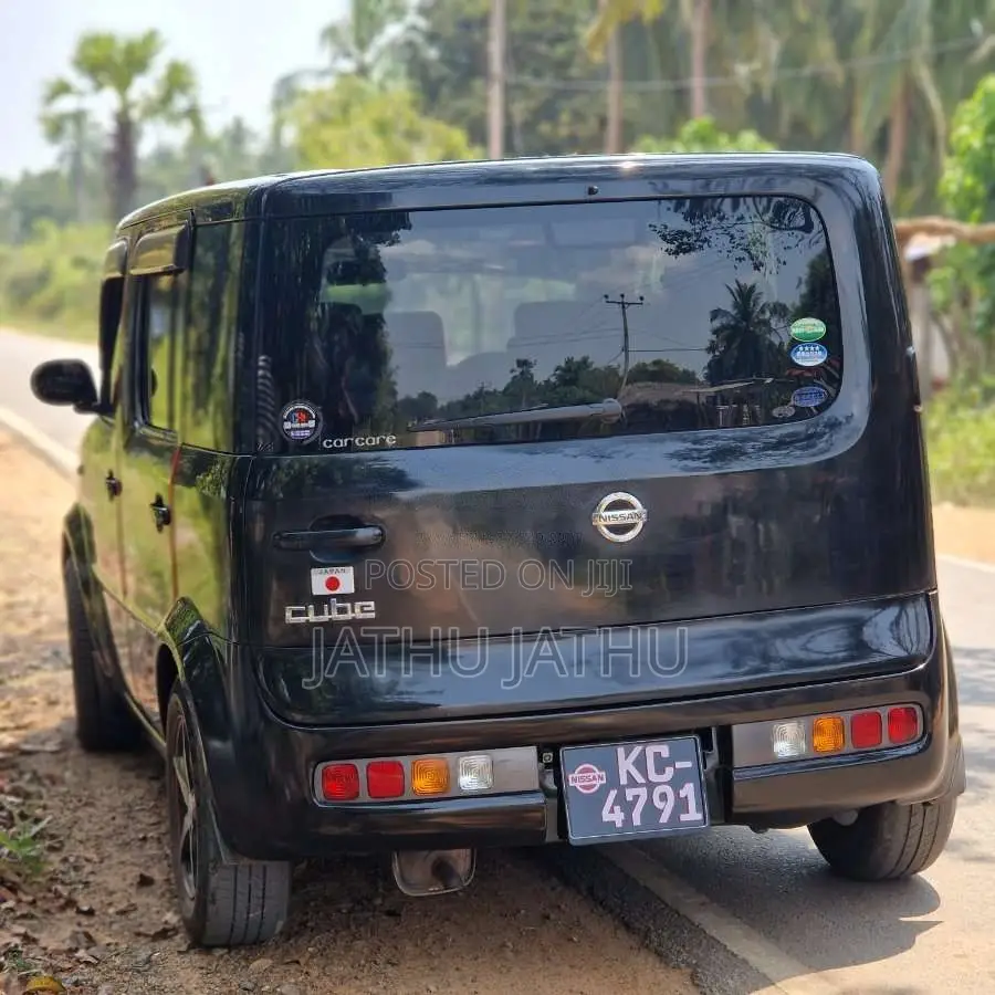 Nissan Cube 2003 SUV (Used)