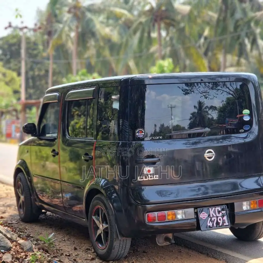 Nissan Cube 2003 SUV (Used)