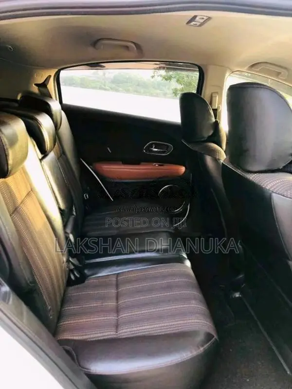 Honda Vezel Z 2015 SUV (Used)