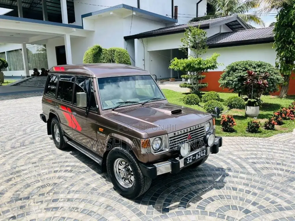 Mitsubishi Pajero 1988 SUV Brand New