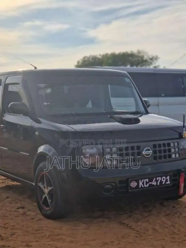 Nissan Cube 2003 SUV (Used)