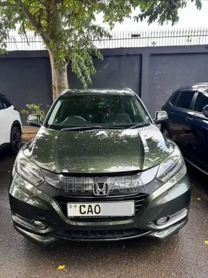Honda Vezel 2015 SUV (Used)
