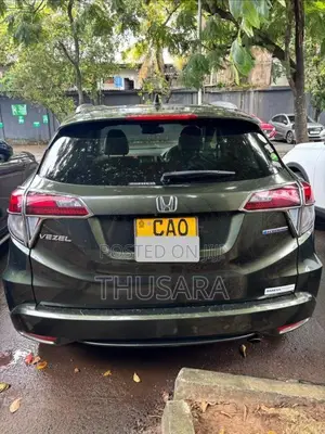Honda Vezel 2015 SUV (Used)