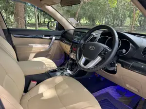 Kia Sorento 2012 SUV (Used)