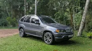 BMW X5 2002 SUV (Used)