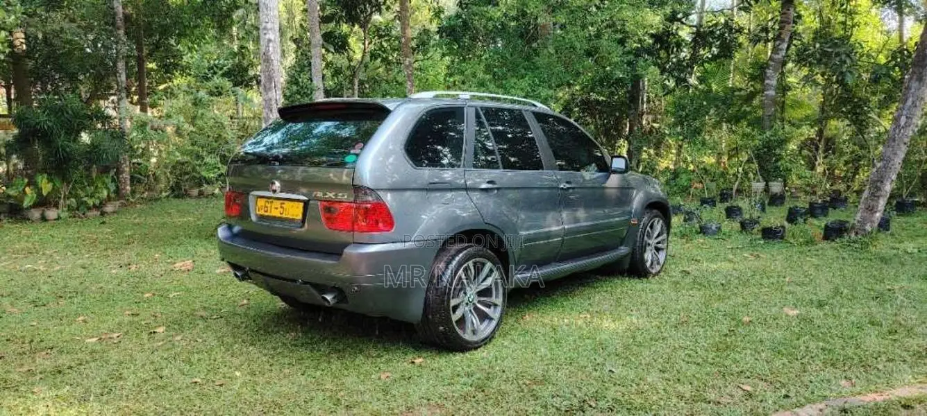 BMW X5 2002 SUV (Used)