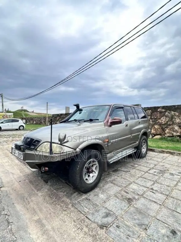 Mercedes-Benz Musso 2000 SUV (Used)