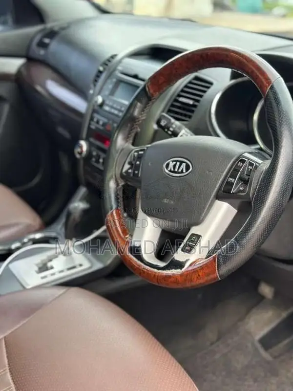 Kia Sorento 1-12 2012 SUV (Used)