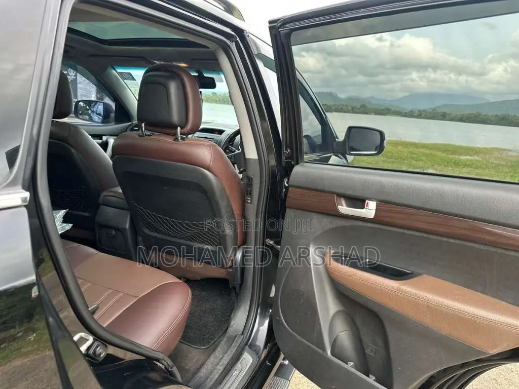 Kia Sorento 1-12 2012 SUV (Used)