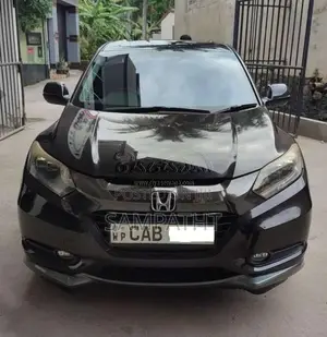 Honda Vezel 2014 SUV (Used)