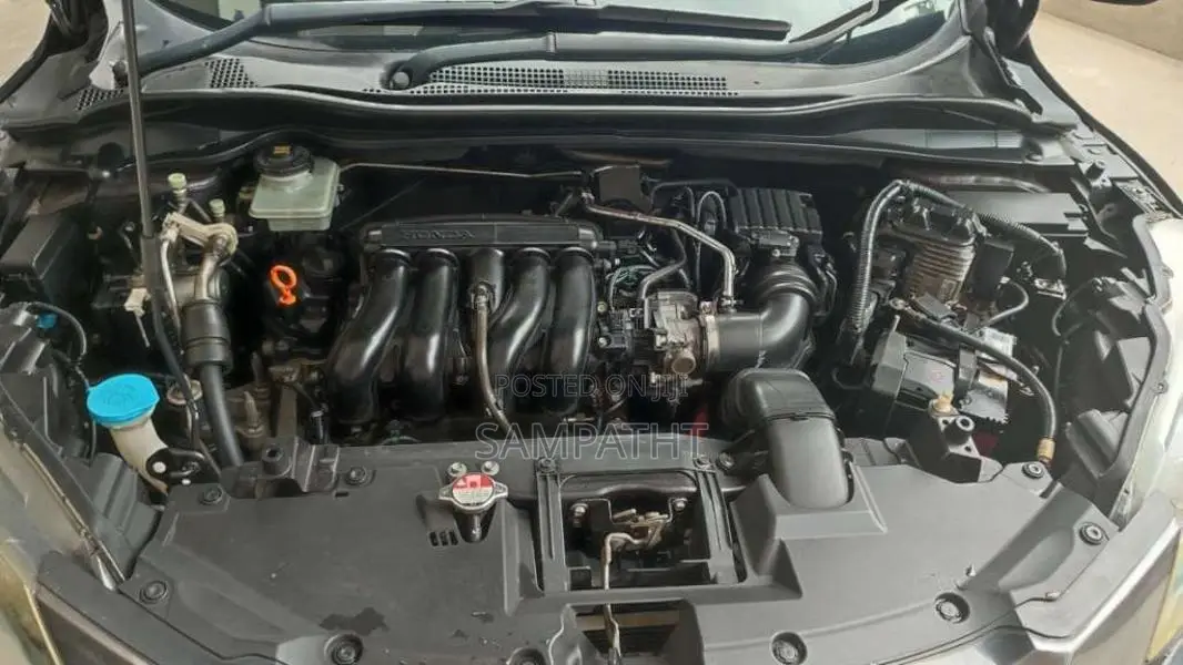 Honda Vezel 2014 SUV (Used)