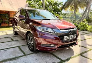 Honda Vezel 2014 SUV (Used)