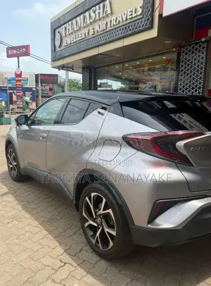 Toyota CHR NGX50 GT Turbo 2017 SUV (Used)