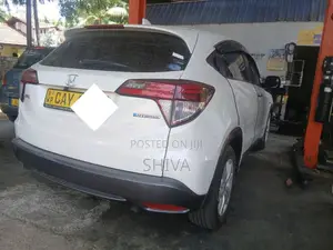 Honda Vezel 2016 SUV (Used)
