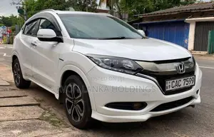Honda Vezel 2014 SUV (Used)