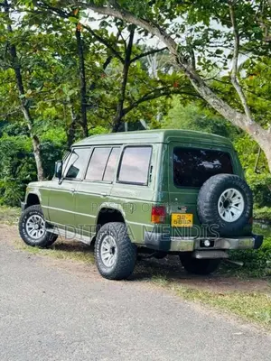 Mitsubishi Pajero 1988 SUV (Used)