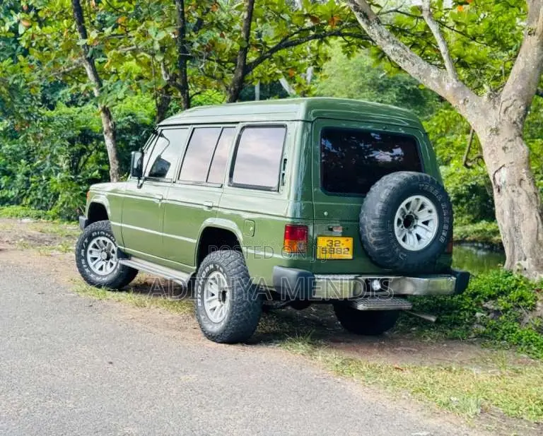 Mitsubishi Pajero 1988 SUV (Used)