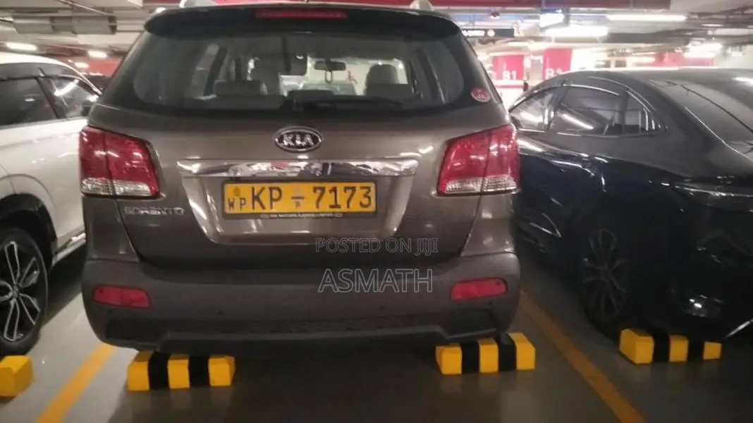 Kia Sorento 2011 SUV (Used)