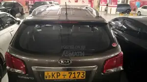 Kia Sorento 2011 SUV (Used)