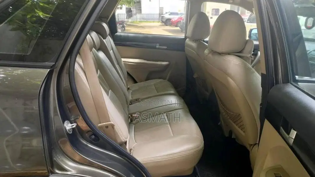Kia Sorento 2011 SUV (Used)