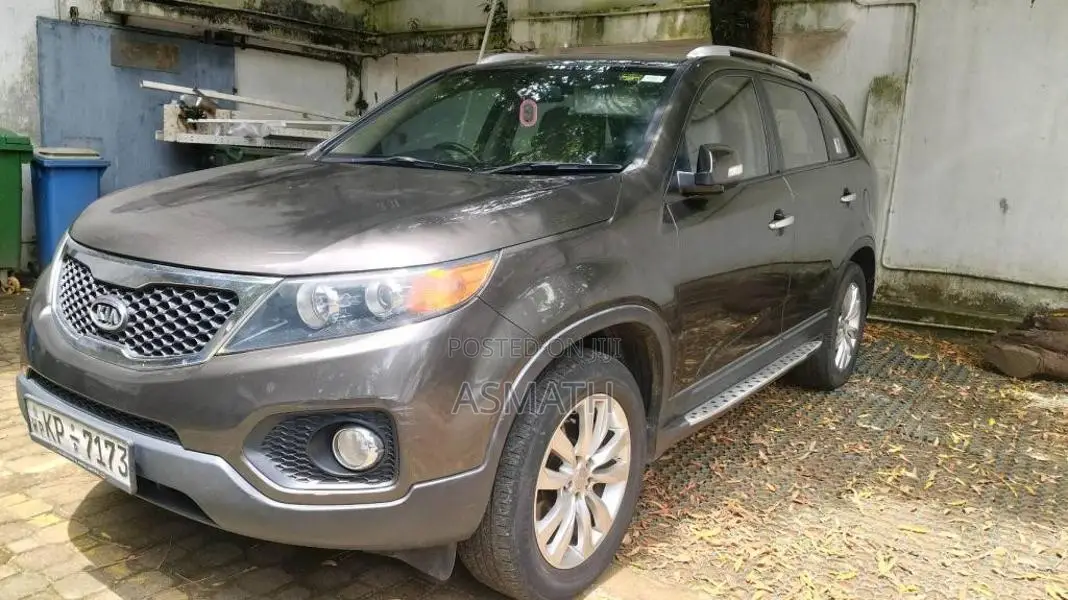 Kia Sorento 2011 SUV (Used)