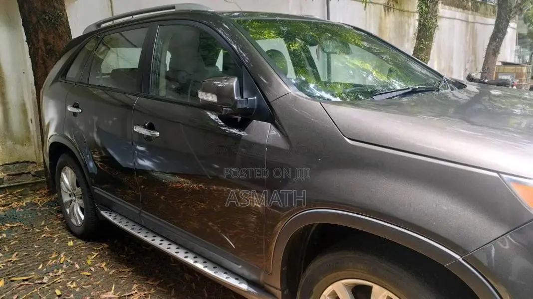Kia Sorento 2011 SUV (Used)